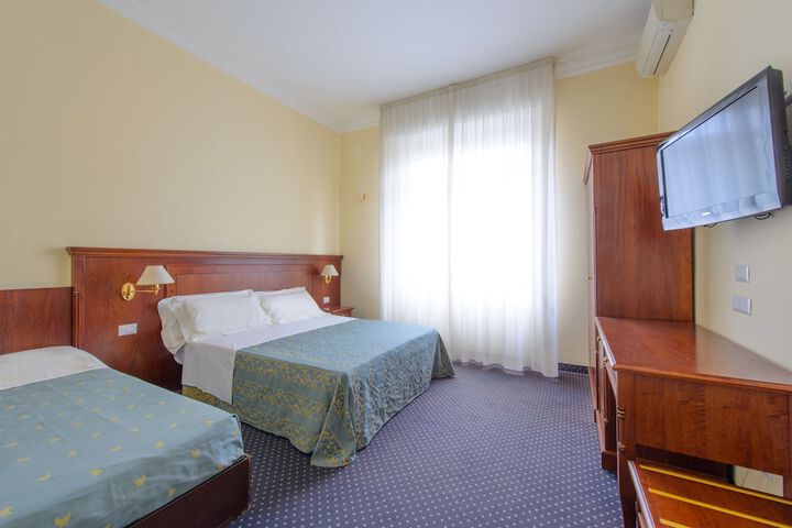 Room 19 of 70