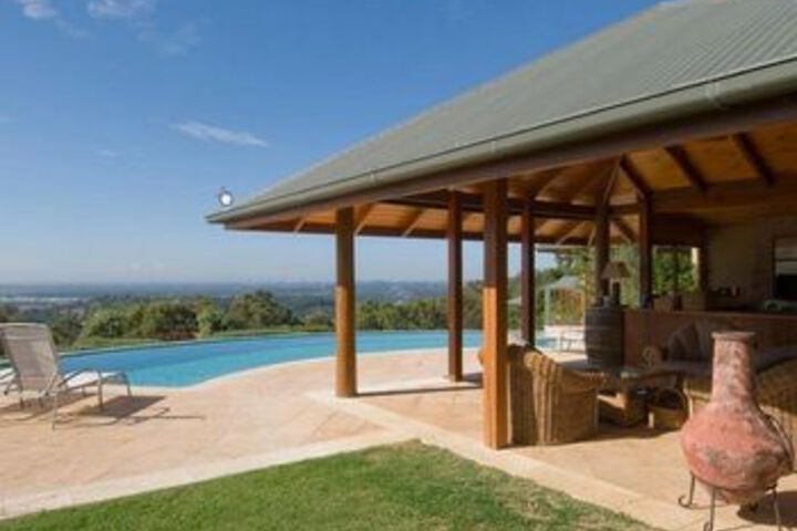Sundeck 54 of 58