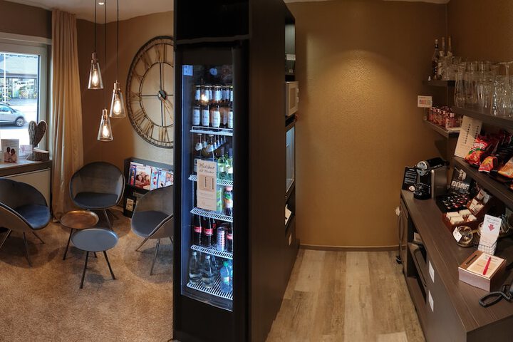 Lobby Entry