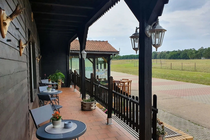 Terrace/Patio 7 of 23