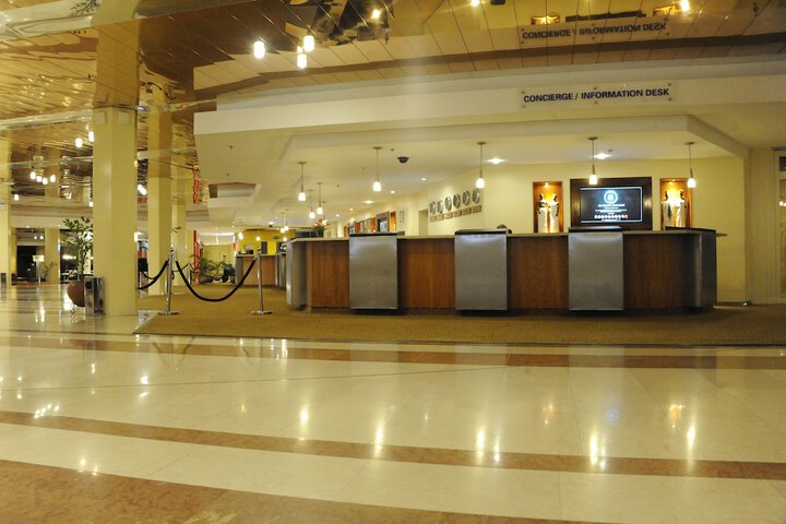 Hotel Interior 6 of 129