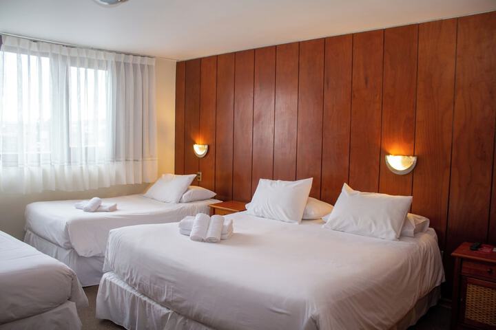 Room 49 of 77