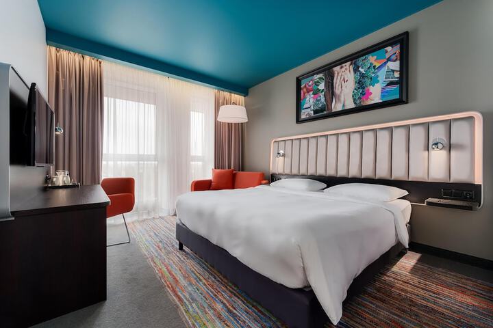 Room 11 of 51