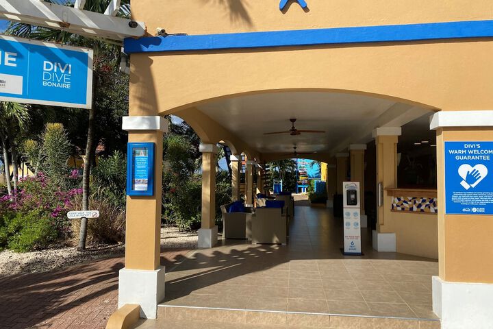 Lobby Entry