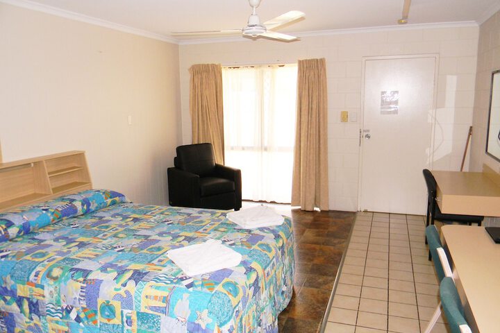 Room 4 of 47