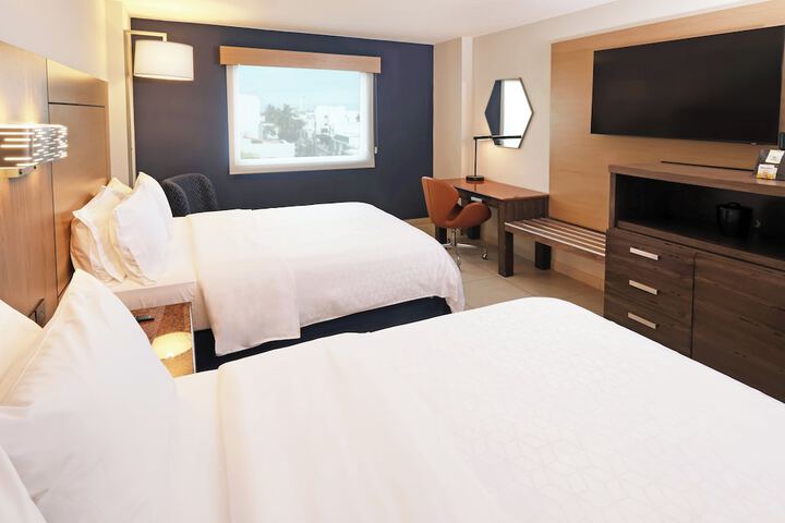 Room 4 of 22