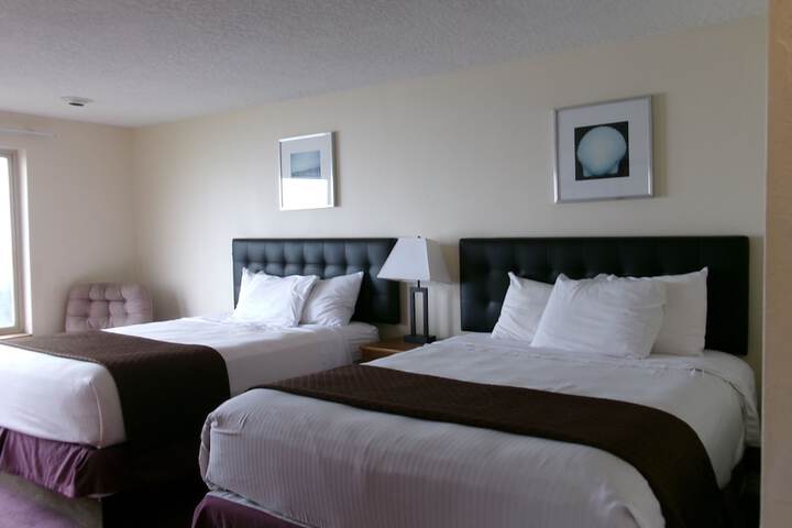 Room 11 of 165