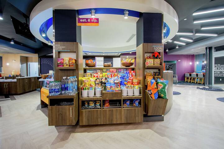 Snack bar