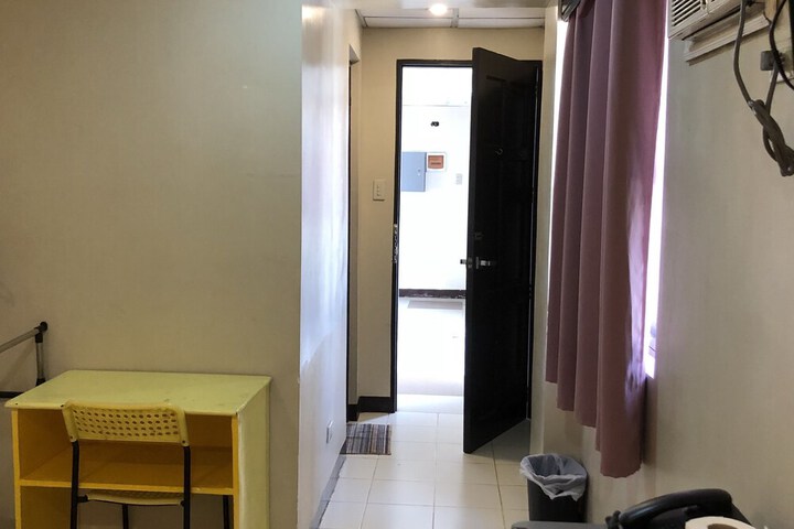 Room 18 of 36