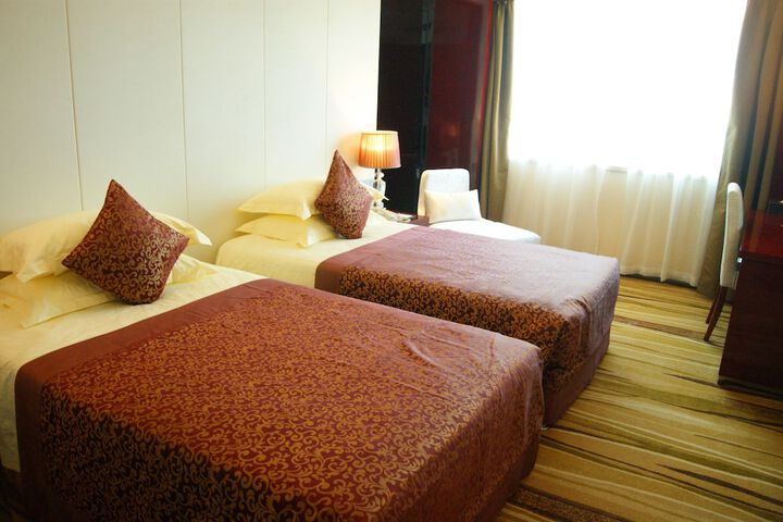 Room 4 of 56