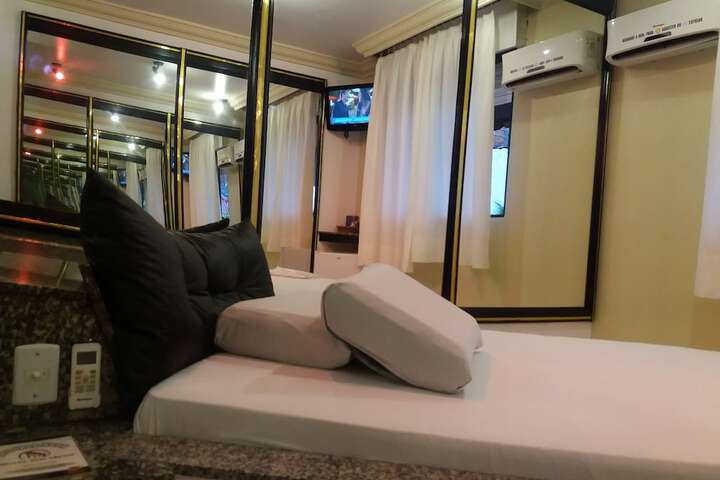 Room 78 of 112