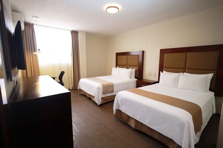 Room 14 of 30