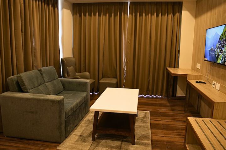Room 7 of 29
