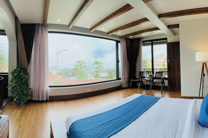 Room 55 of 105