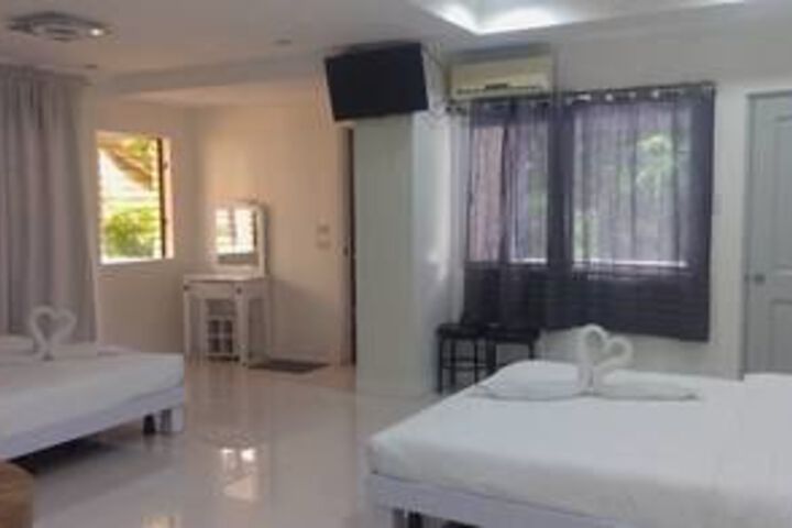 Room 15 of 31