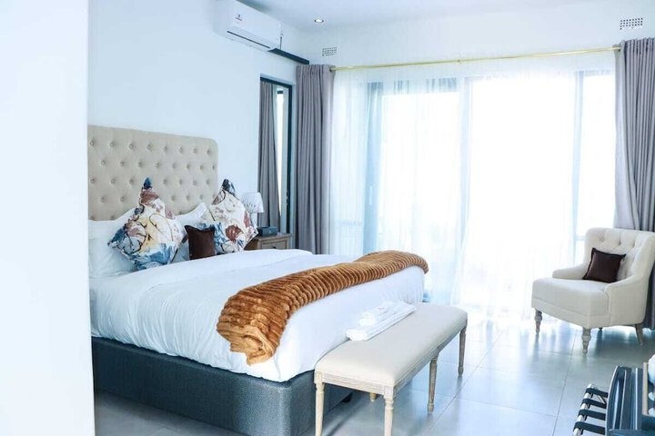 Room 3 of 29