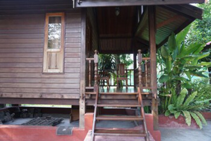 Property Grounds 19 of 21
