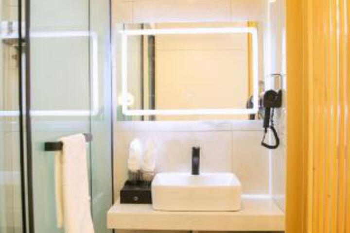 Yushang Hotel