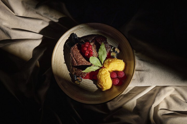 Dining 102 of 121