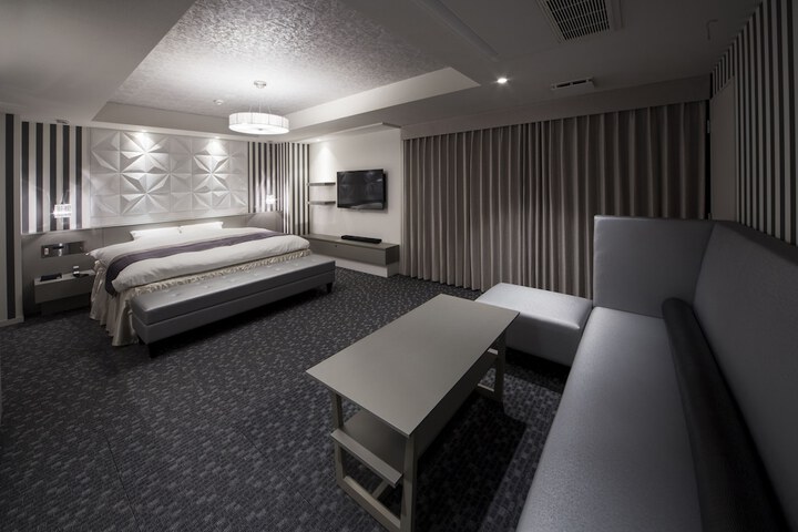 Room 25 of 73