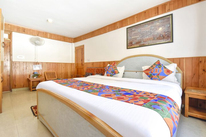 Room 20 of 34