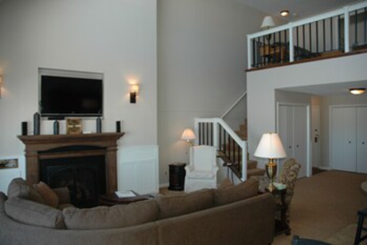 Room 17 of 250