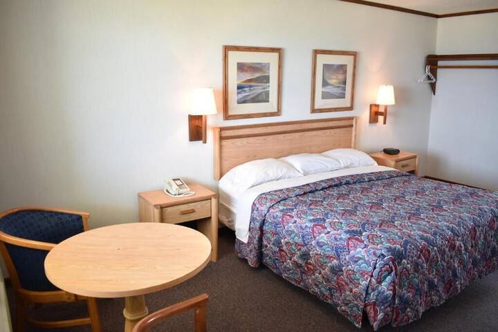 Room 7 of 43