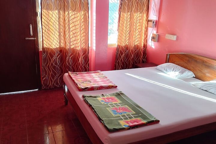 Room 7 of 35