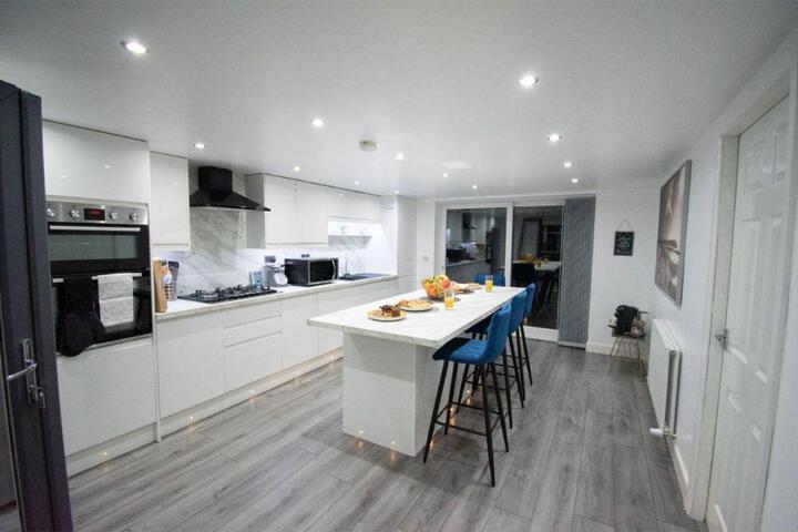 Ideal Lodgings in Baxenden