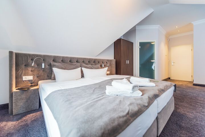 Room 21 of 130