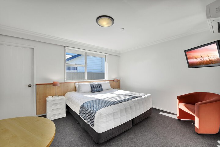 Room 29 of 122