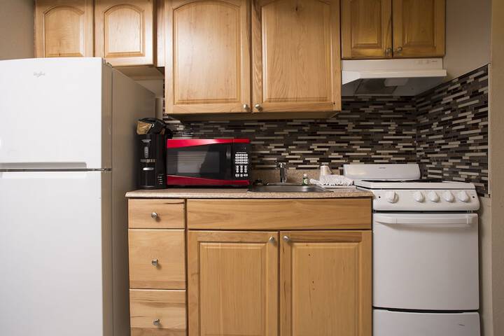 1 Bedroom Deluxe Murphy Bed 2 Queen Beds Partial Ocean View (5 of 24)