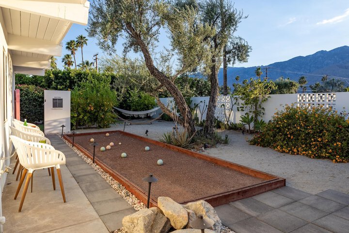 Terrace/Patio 61 of 64