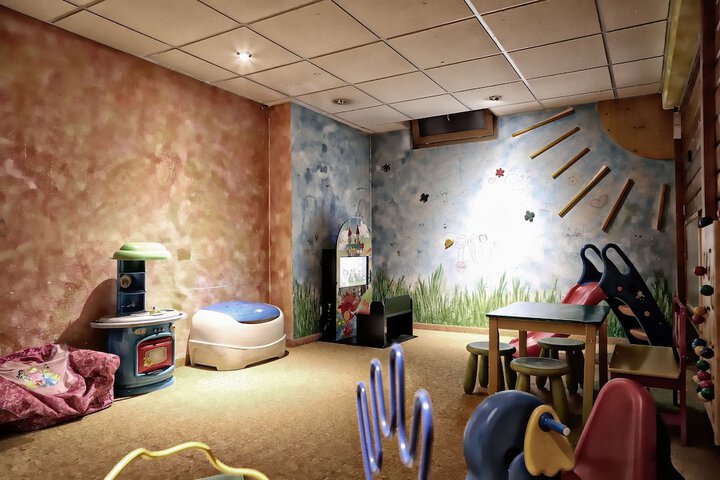 Childrens Activities 93 of 125