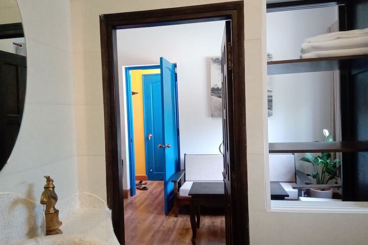 Room 115 of 178