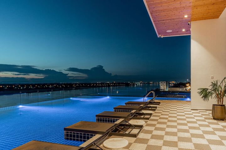 Pool 63 of 100