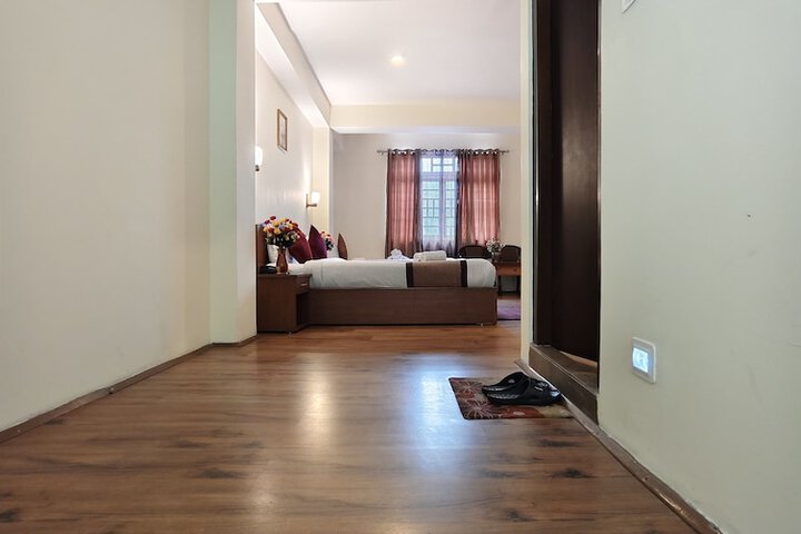 Room 18 of 66