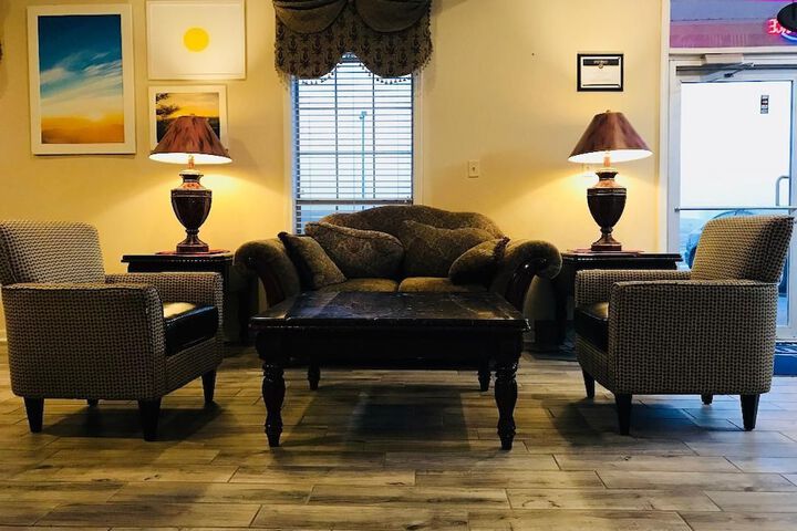 Hotel Interior 4 of 35