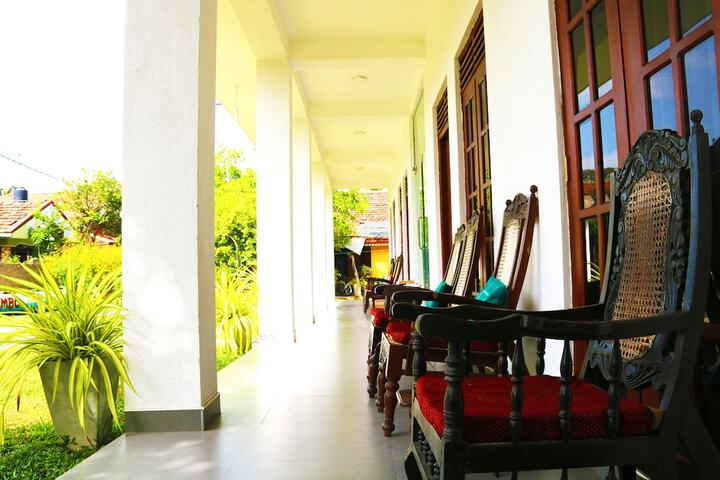 Room 8 of 34