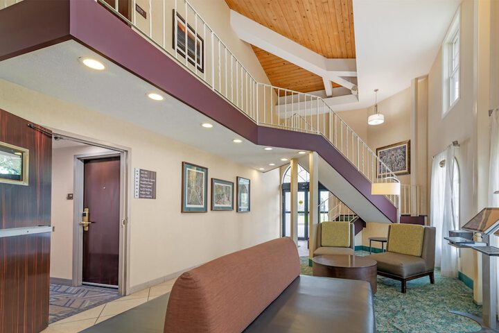 Lobby Photos
