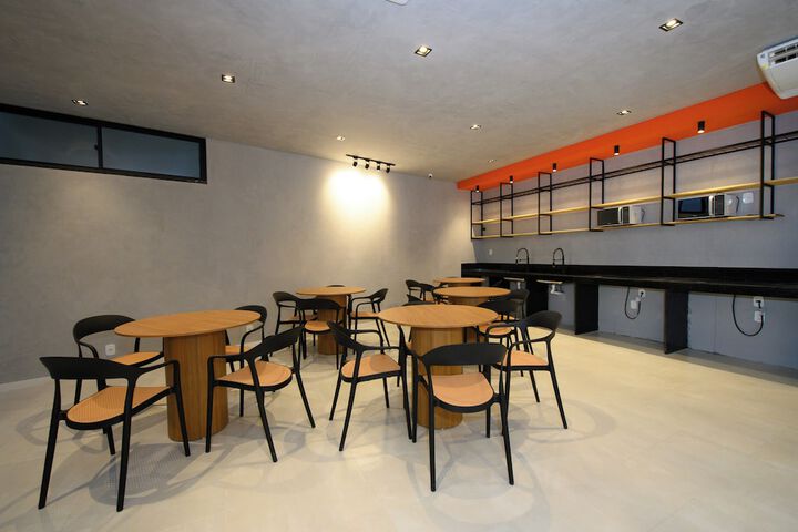 Hotel Interior 7 of 19