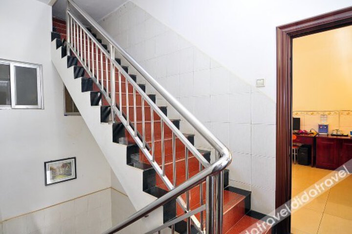 General 8 of 13
