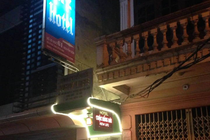 NEW LIFE HOTEL