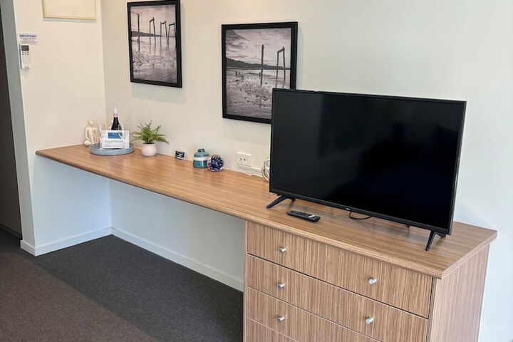 Room 10 of 22