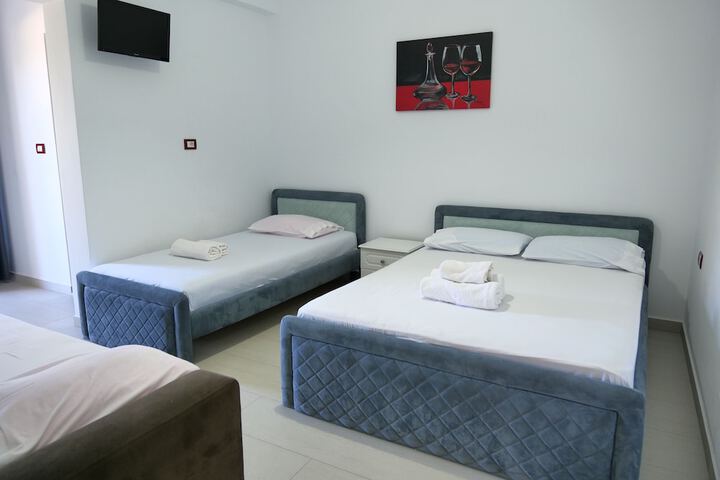 Room 26 of 61