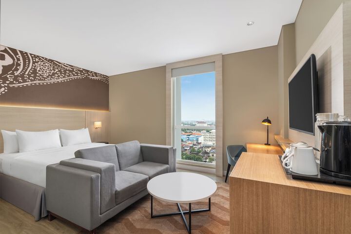 Room 7 of 25