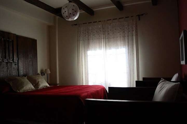 Room 3 of 25