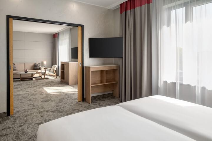 Room 49 of 121