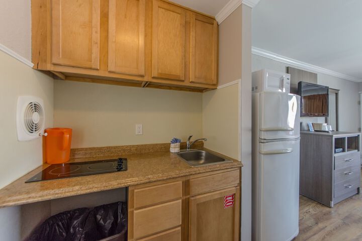 Room 14 of 30