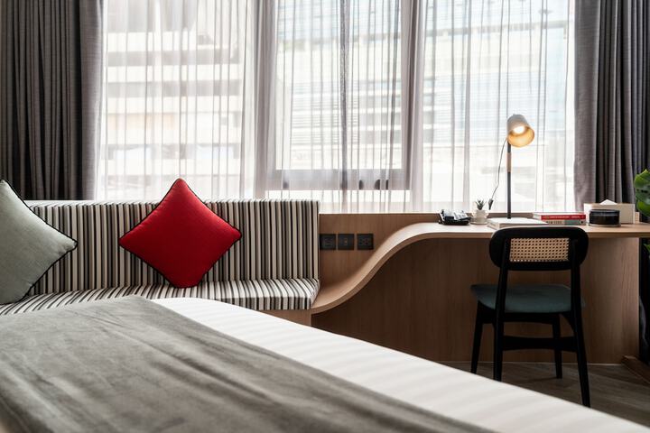 Room 15 of 58